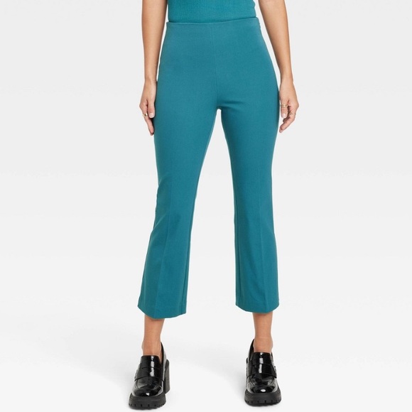 A New Day Women's Teal Cropped Pants - Picture 1 of 1